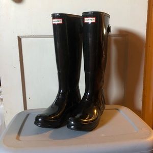 Hunter Rainboots Like New- Black